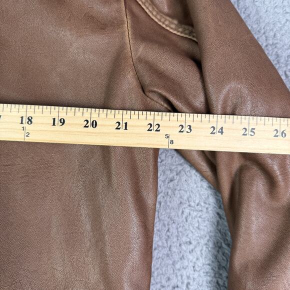 Abercrombie & Fitch Vegan Leather Zip Jacket Mens M Brown Cropped Quilted Lined - Picture 8 of 9